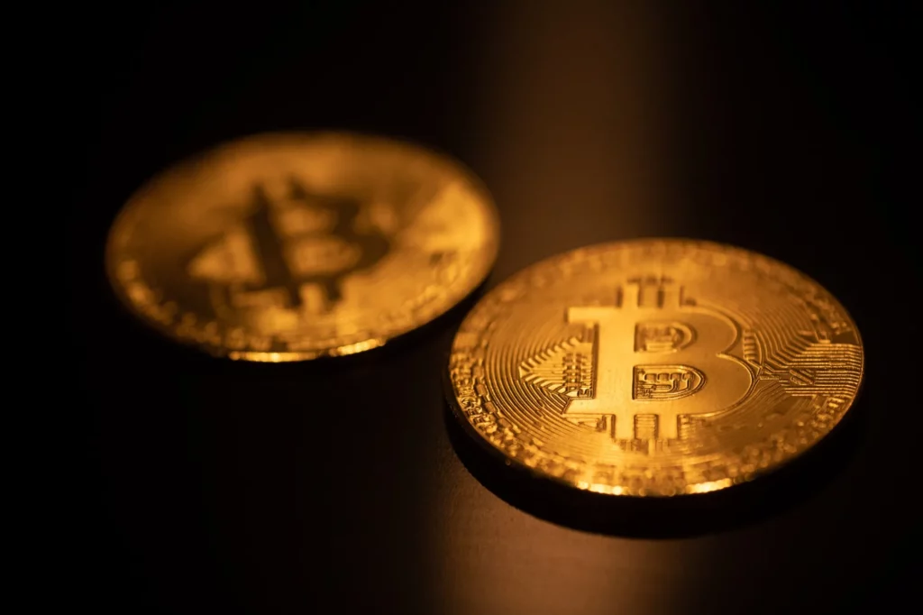 Crypto market reaches a turning point as US SEC permits bitcoin ETFs