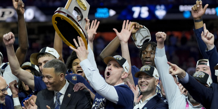 UConn's Dan Hurley is the ideal sports heel. So the Kentucky job would be an ideal fit.